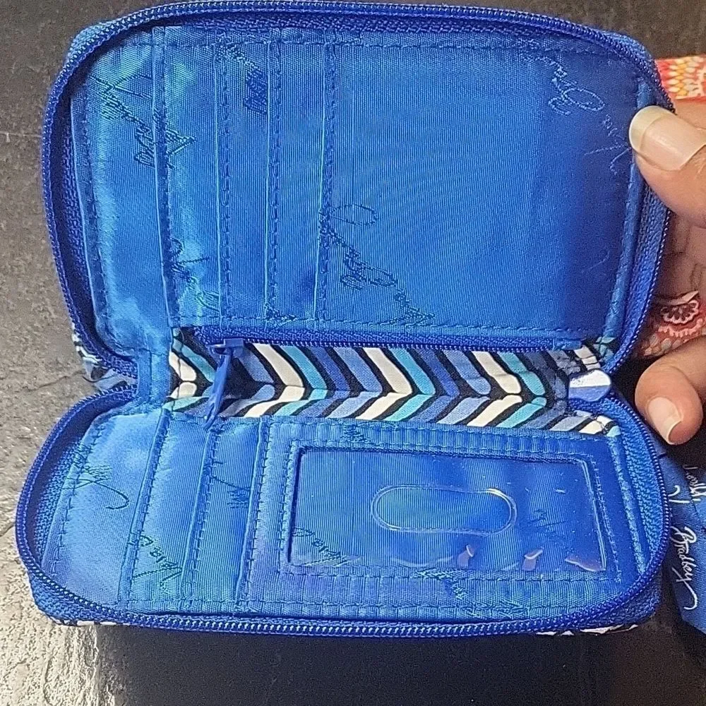VERA BRADLEY ACCESORIES